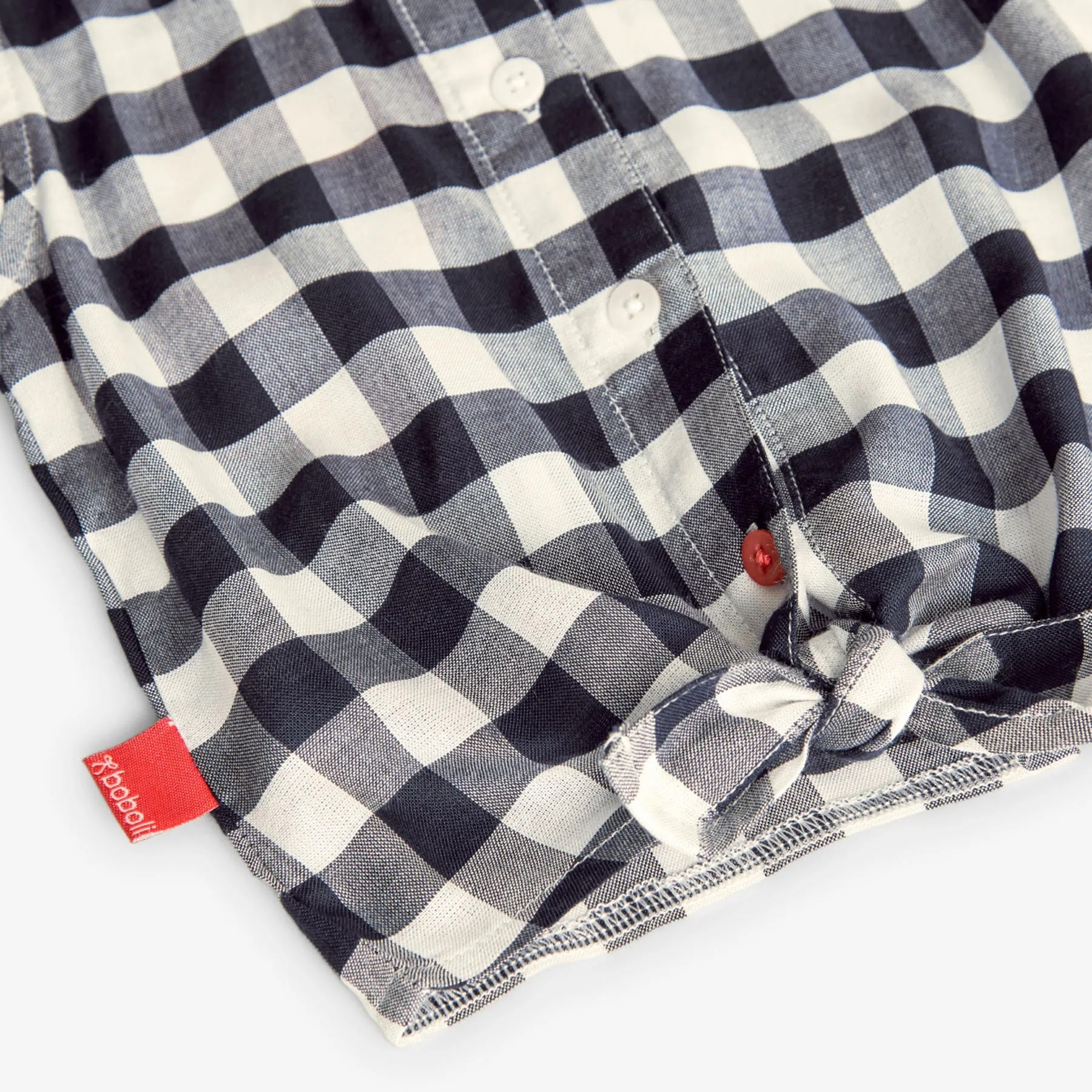 Camicia a quadri giromanica e nodo quadri