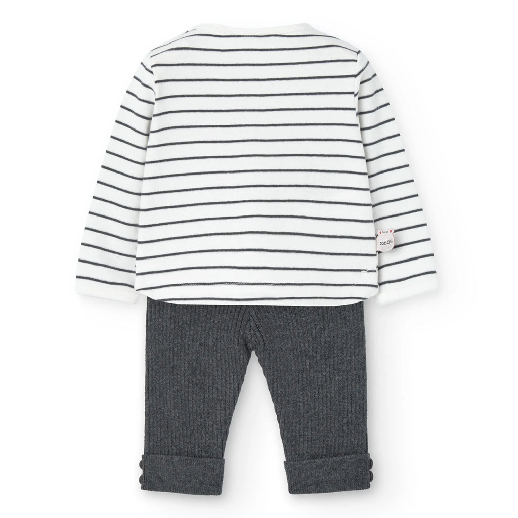 Completo t-shirt manica lunga con stelle e leggings