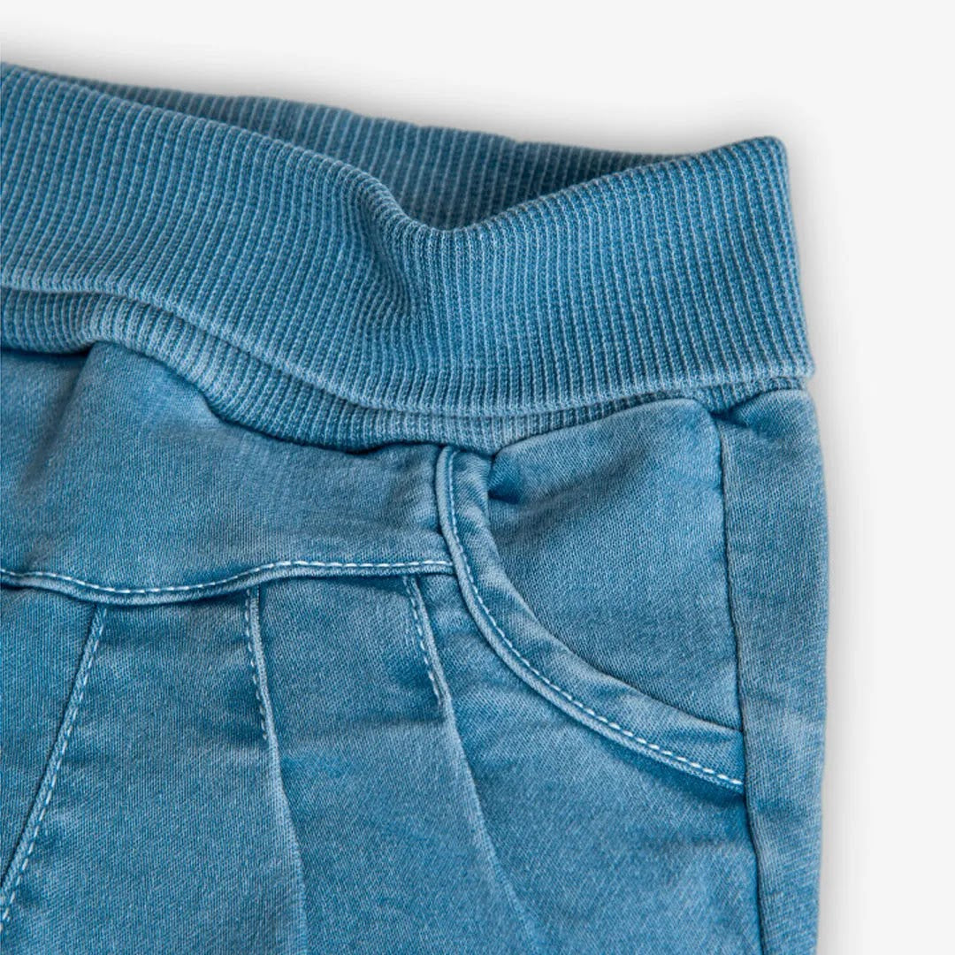 Completo t-shirt manica lunga e pantaloni jeans lunghi