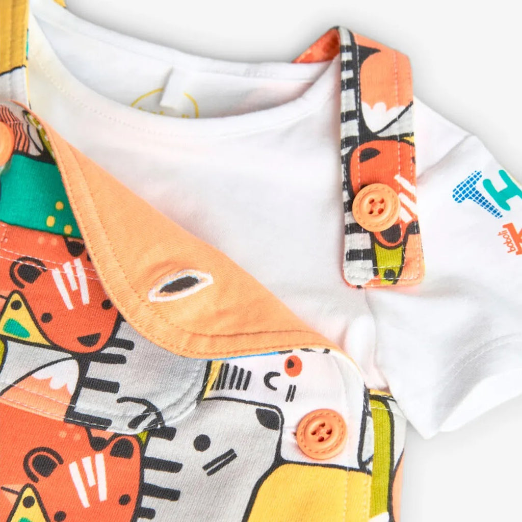 Completo t-shirt mezza manica e salopette stampa vivace