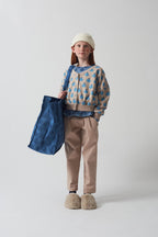 Cardigan morbido con mele all over topo