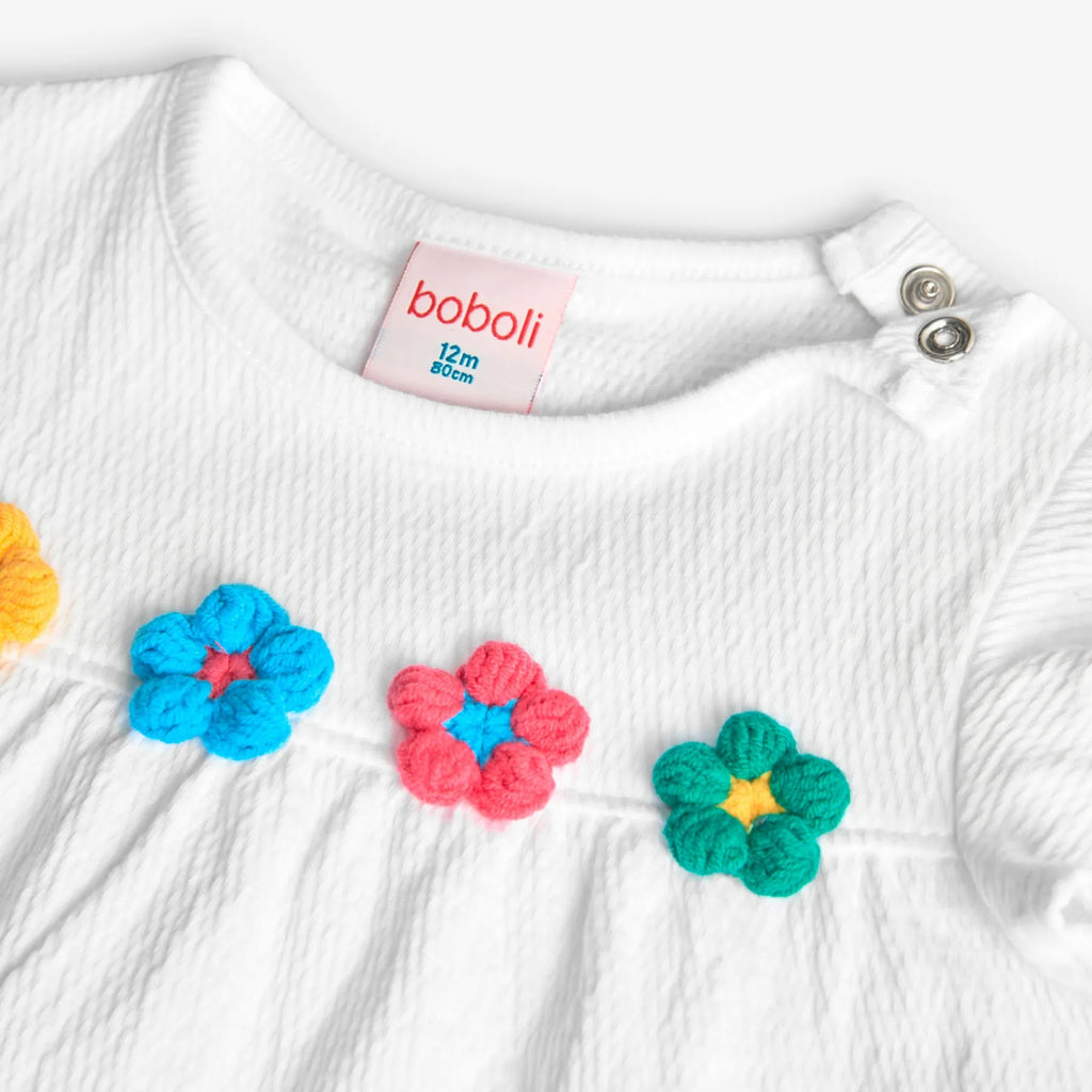T-shirt giromanica con fiori 3D bianco