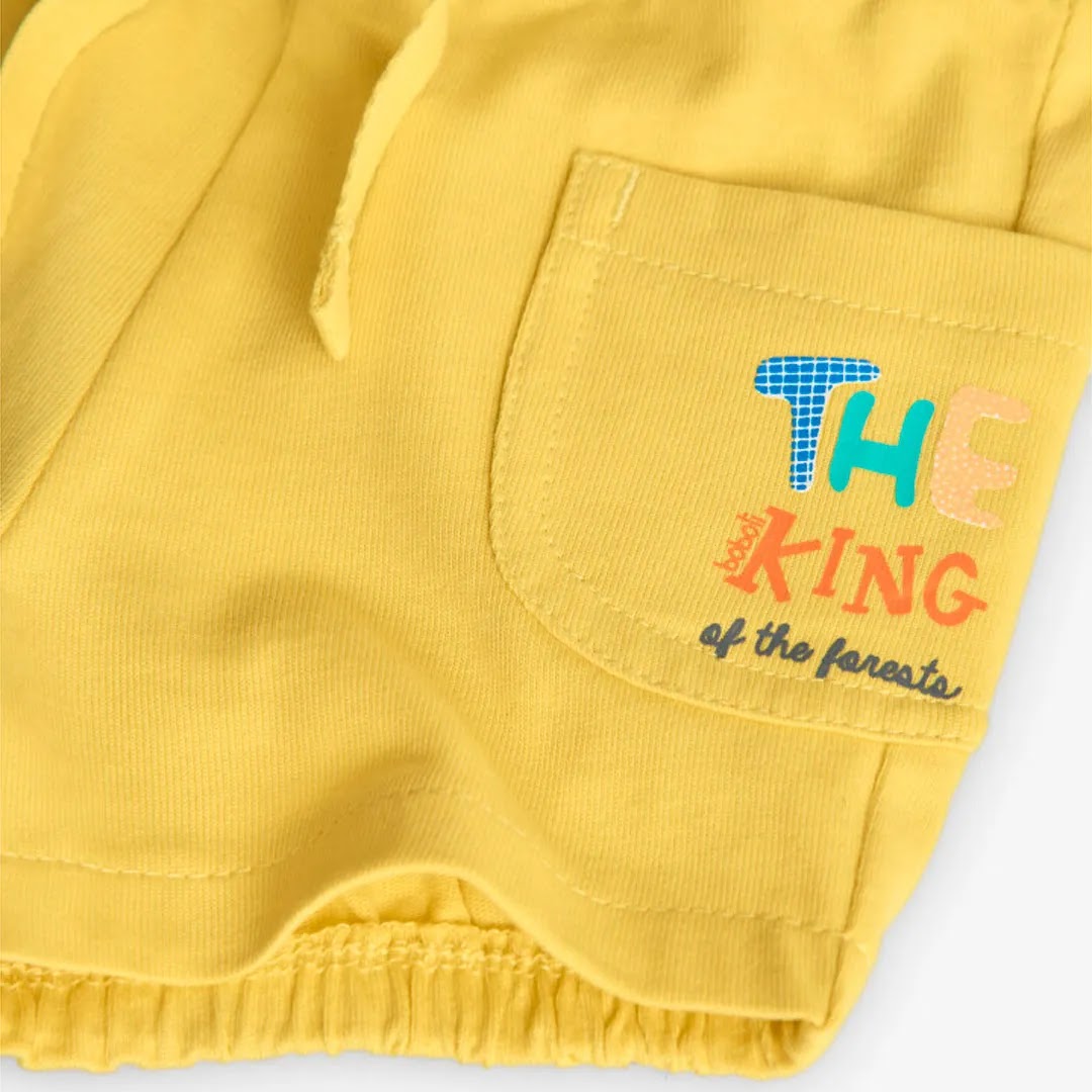 Completo t-shirt mezza manica e pantaloncini gialli