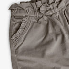Pantaloni kaki sacchetto con decorazioni