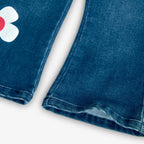 Jeans a zampa con fiori