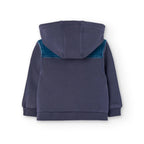 Giubbotto jeans combinato con felpa