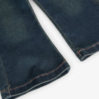 Pantaloni jeans a zampa slavato scuro