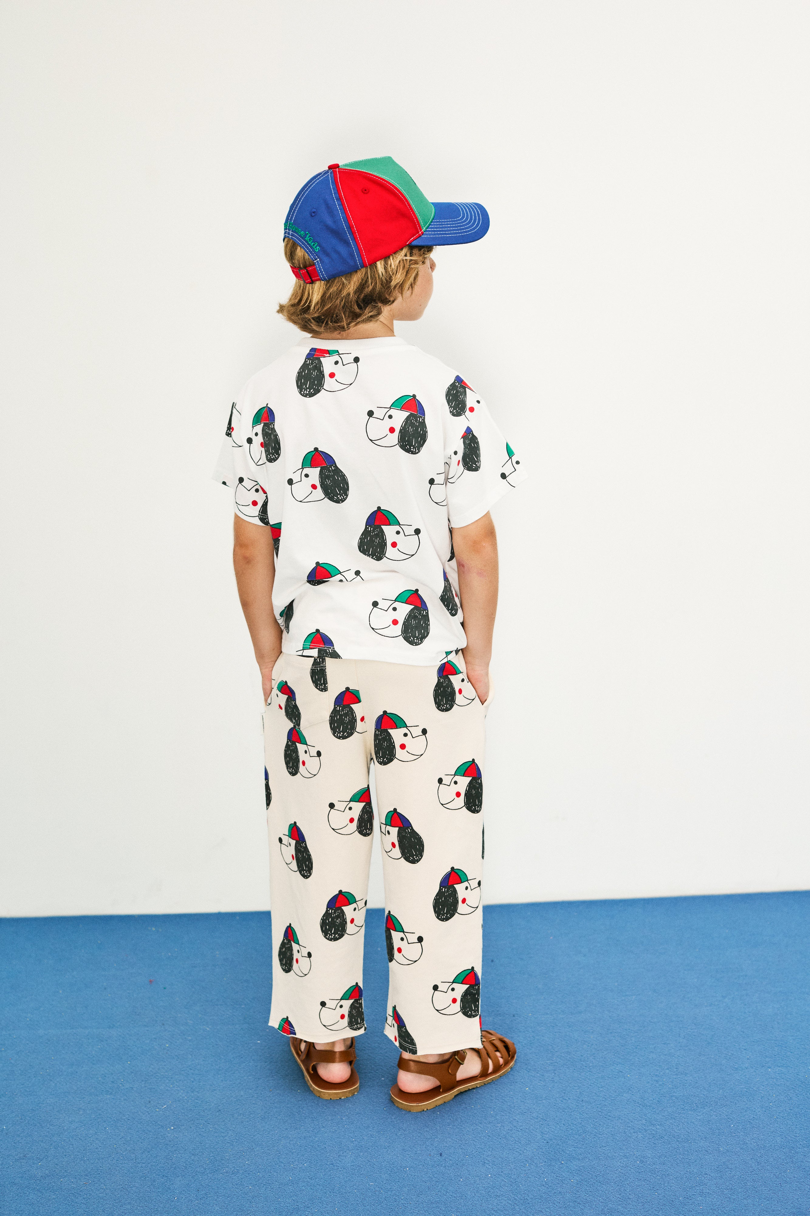 T-shirt mezza manica ‘happy dog’ all over