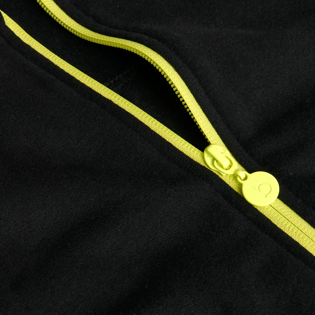 Felpa con cappuccio nera interno fluo