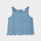 Top jeans con orlo ricamato
