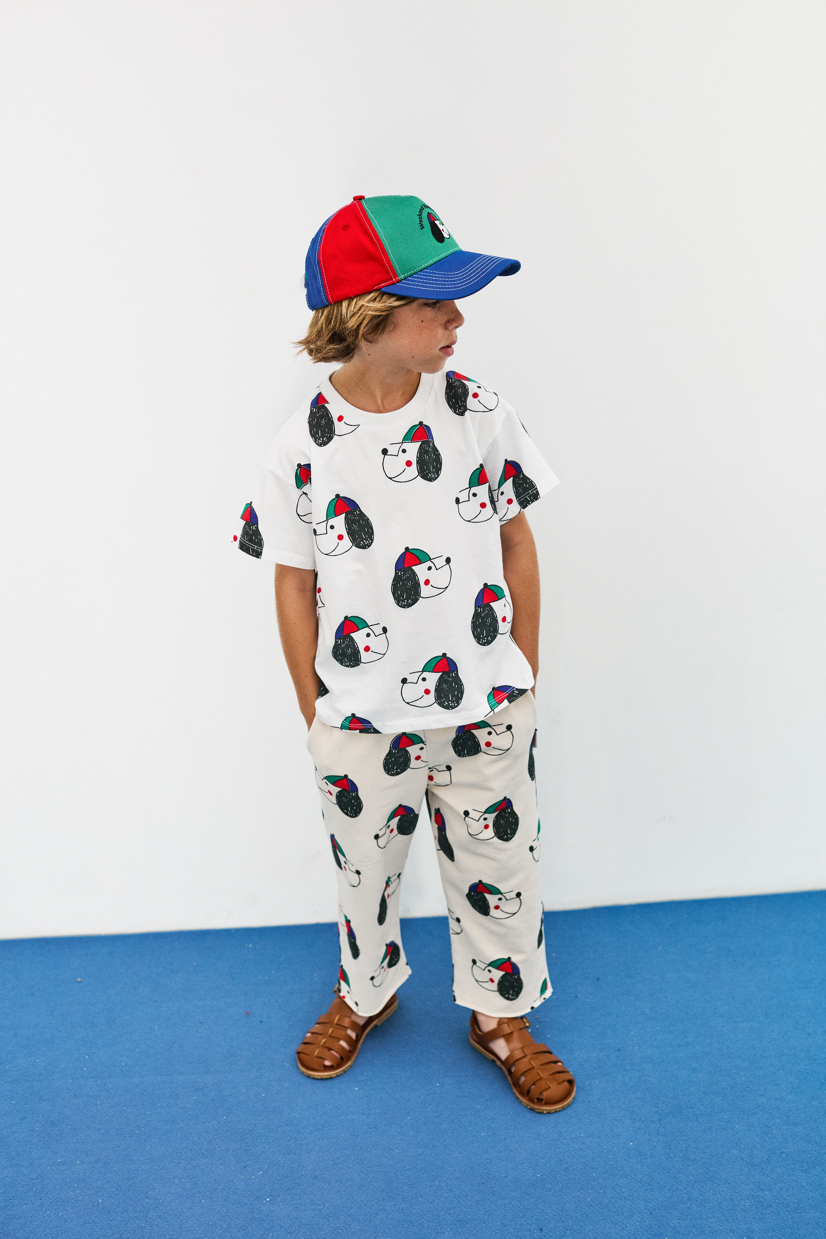 T-shirt mezza manica ‘happy dog’ all over