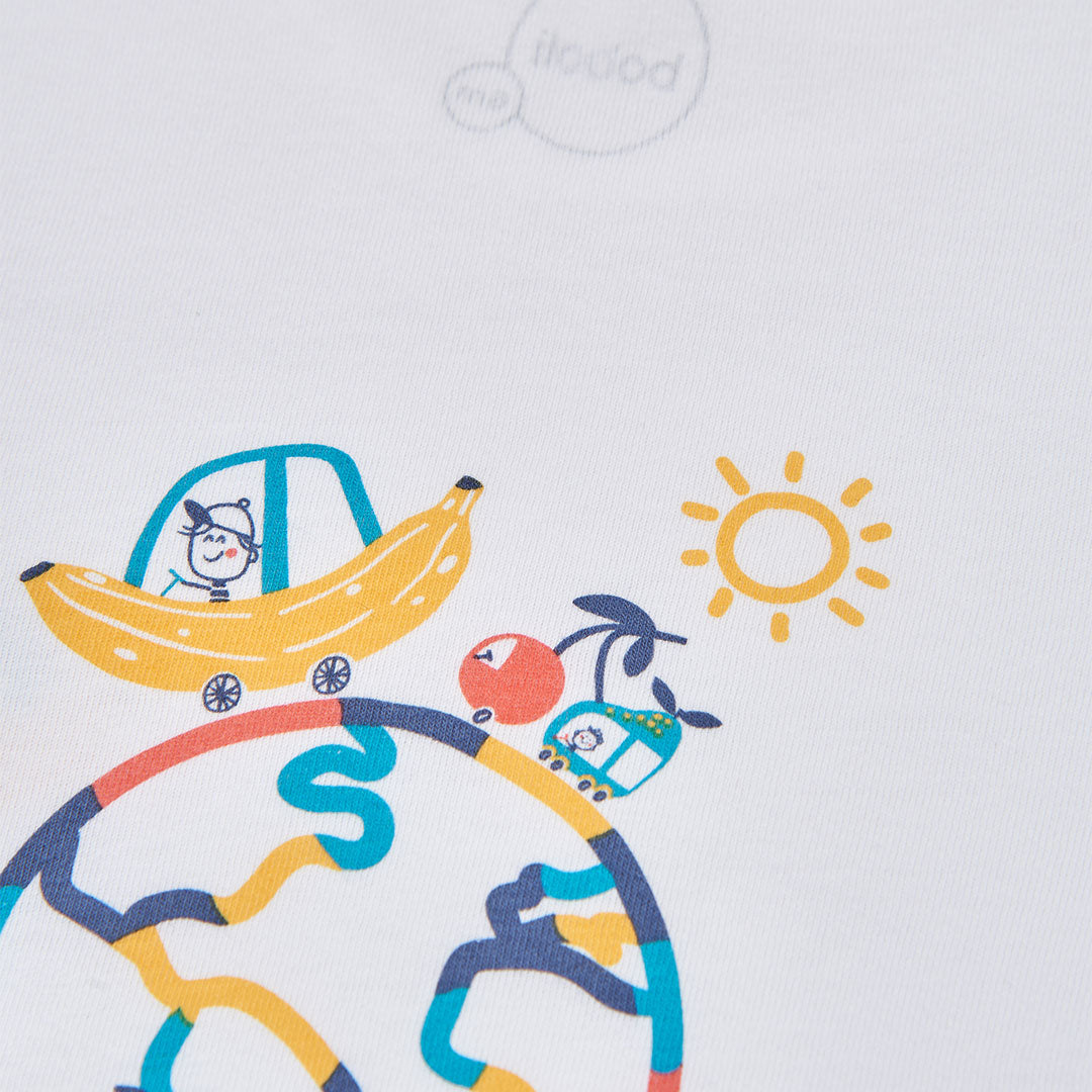 T-shirt manica lunga neonata fondo bianco 