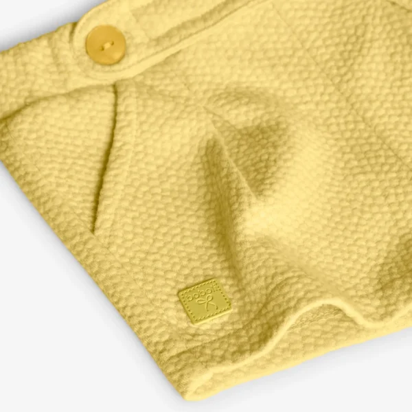 Shorts giallo con bottoni - immagine 4