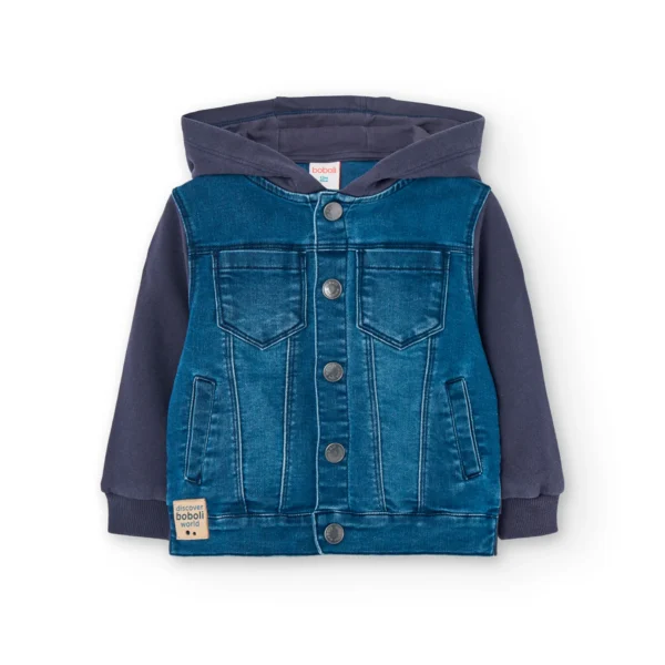 Giubbotto jeans combinato con felpa
